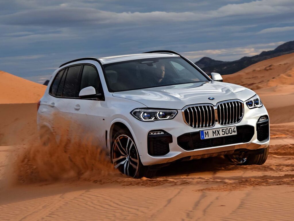 Фото 71 — BMW X5: динамичный SUV